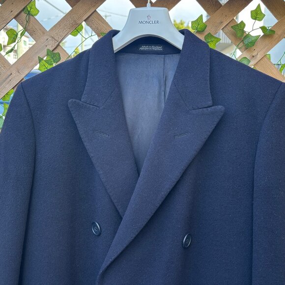 Holt Renfrew Made in England Double Breasted Navy Cashmere Overcoat Med - Large - Picture 2 of 16